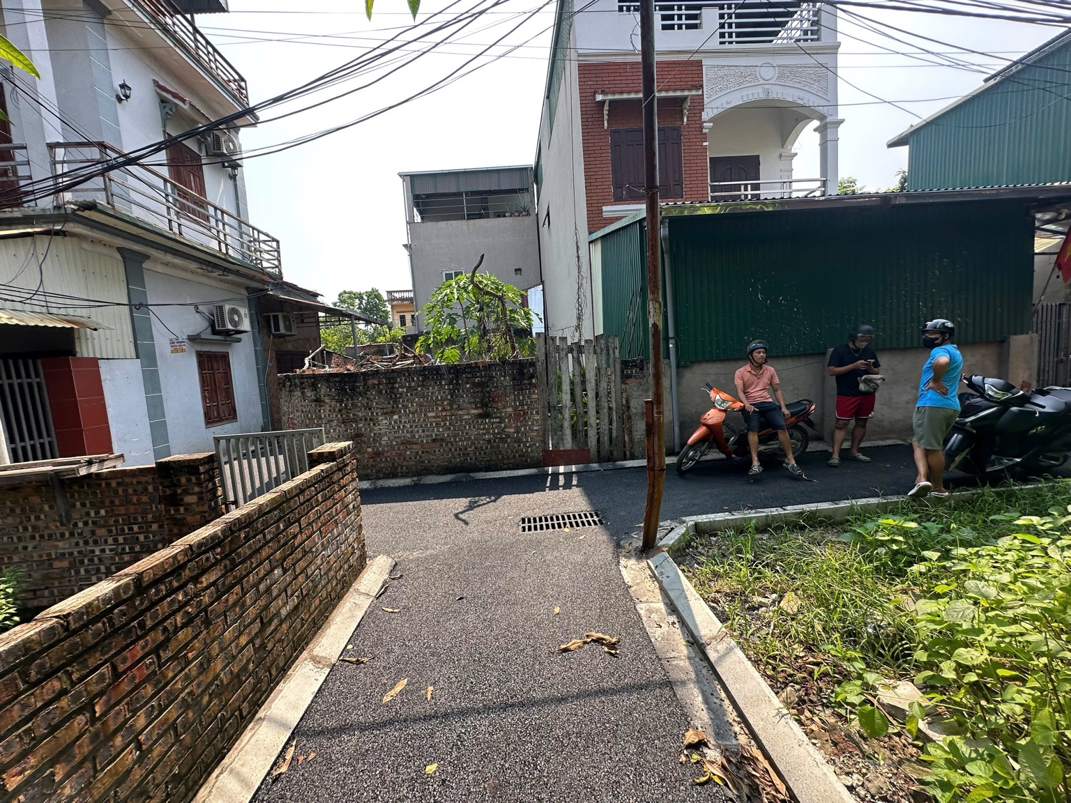 Bán đất Giao Tất A, Thuận An 100 m², mặt tiền 6 m, đường xe máy rộng 2 m, giá 37 triệu/m² (tổng 3,7 tỷ)